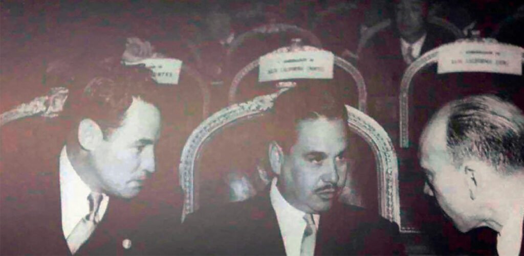 José de Jesús Lima Gutiérrez durante una sesión de la Cámara de Diputados del Congreso de la Unión en la década de 1940.